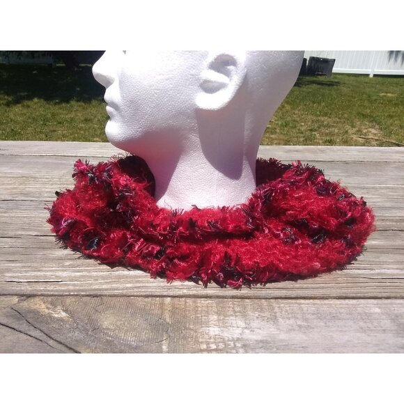 Women's Infinity Scarf Red Feather Boa Cowl Handmade Knit Fluffy Vegan OOAK - Picture 3 of 7